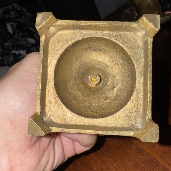 Vintage Set Of 2 Brass candle holders square base, small - Picture 4 of 7